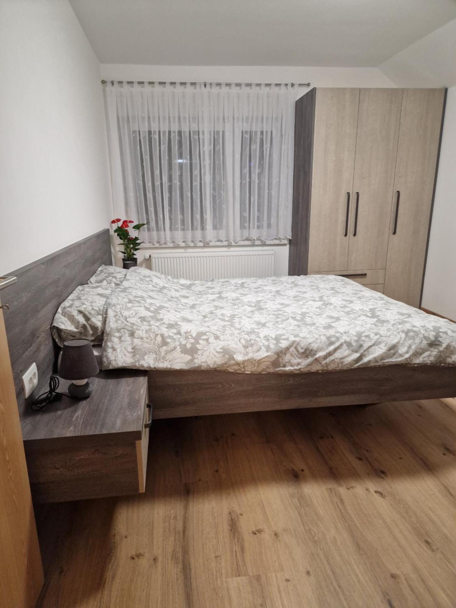 Vila Lastovka Любляна Екстериор снимка